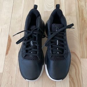 Black Under Armour Women’s Basketball Shoes Size 9.5